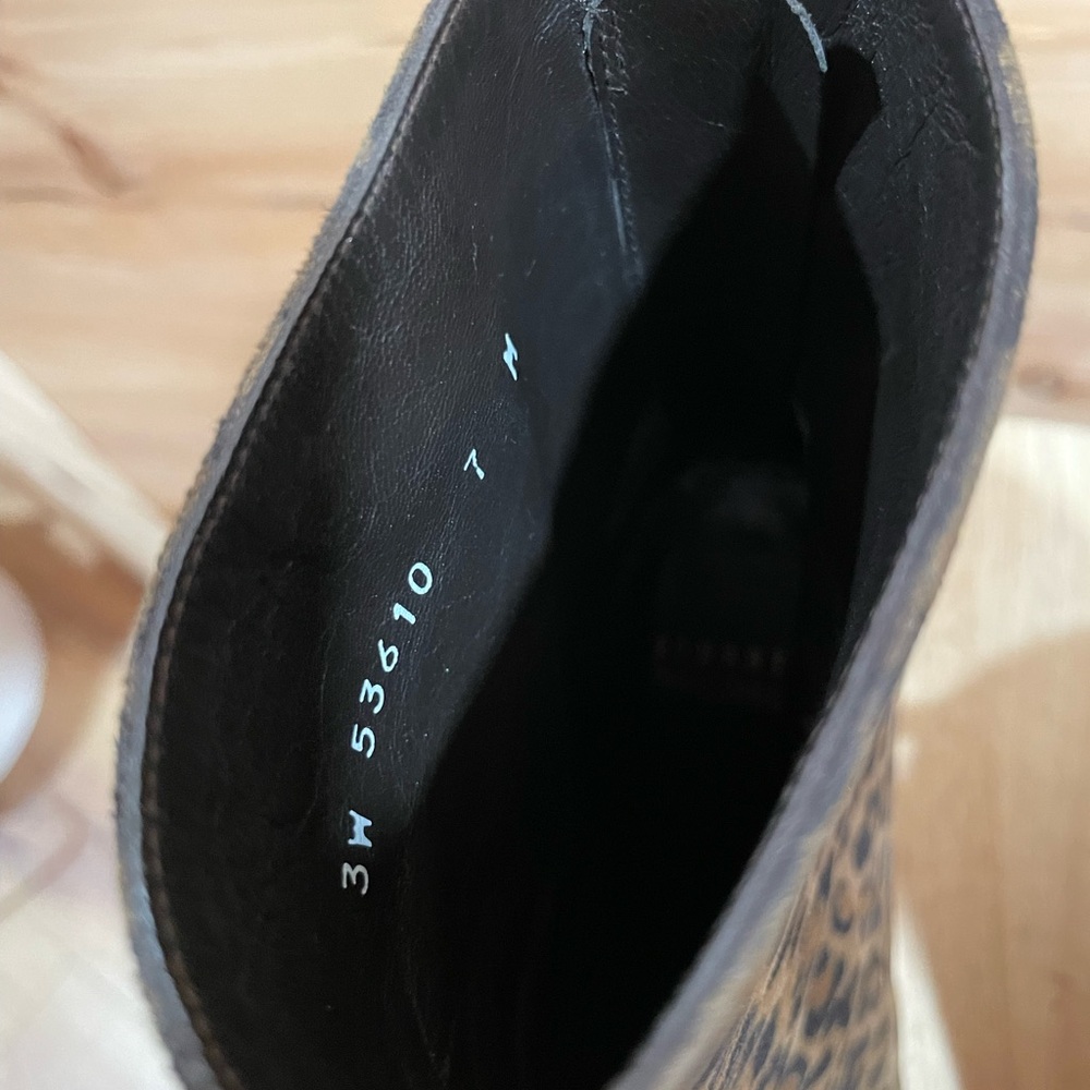 Stuart Weitzman Suede Leopard Print Booties Size 7 - image 8